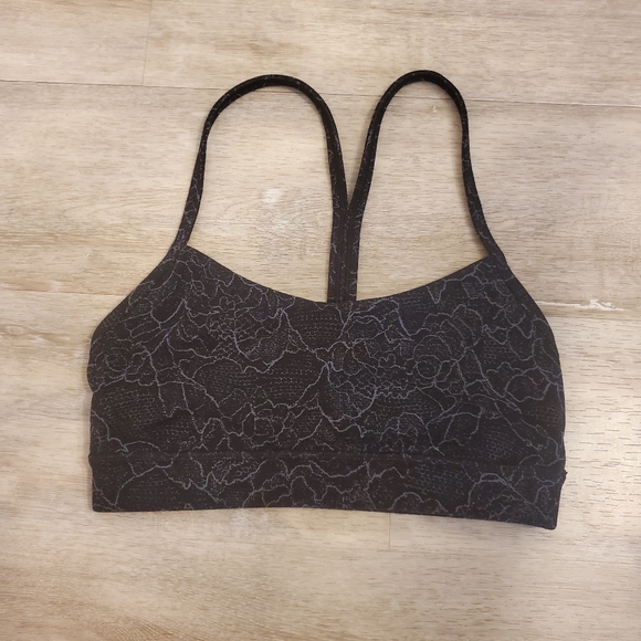Lululemon Flow Y Bra - Nulu Dark Cast Lacescape Size 2 - Picture 4 of 7